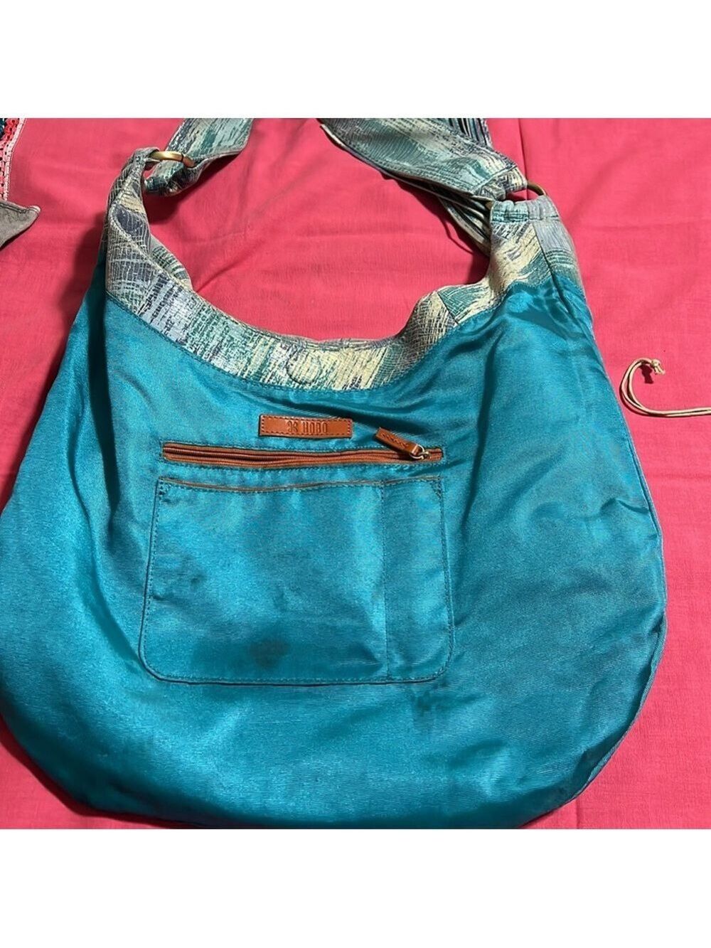 HOBO Gardner Cracked Glass Bag. 100% leather. Turquoise, aqua, metallic tones - Picture 9 of 12